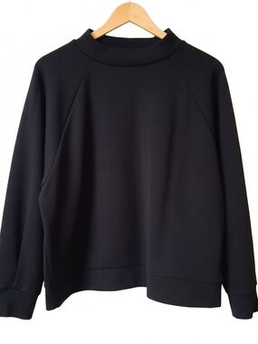 crown & ivy Black Crop Lightweight Sweatshirt